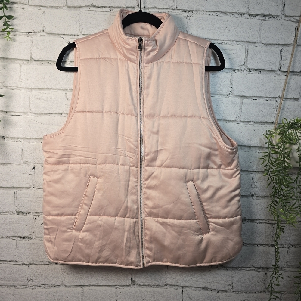 RUBY RD.  BLUSH PINK SATIN QUILTED PUFFER VEST WOMENS MED EUC